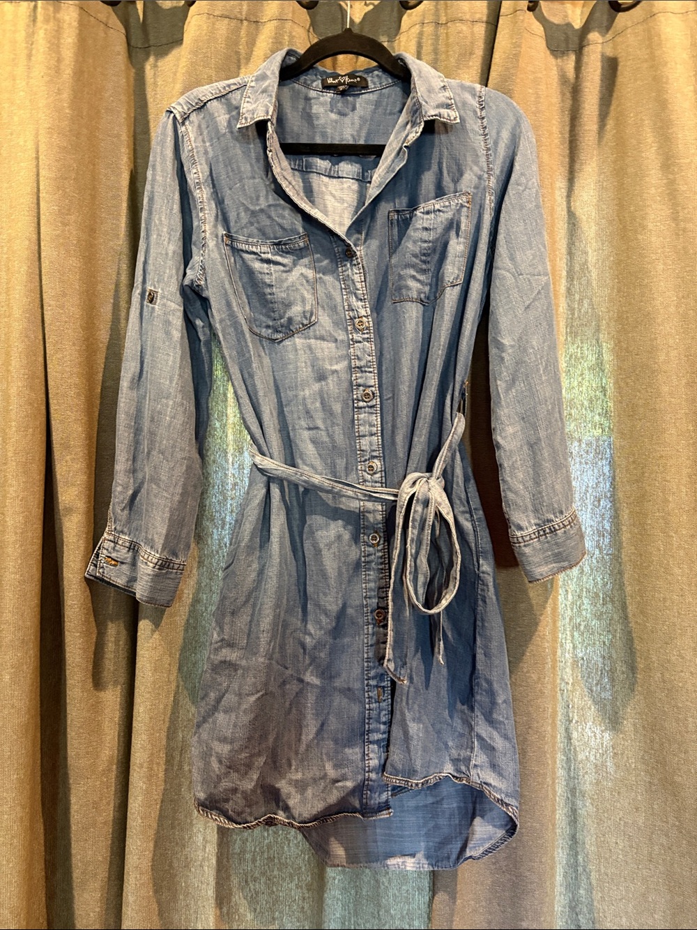 Velvet Heart Light Blue Denim Shirt Dress with Waist Tie